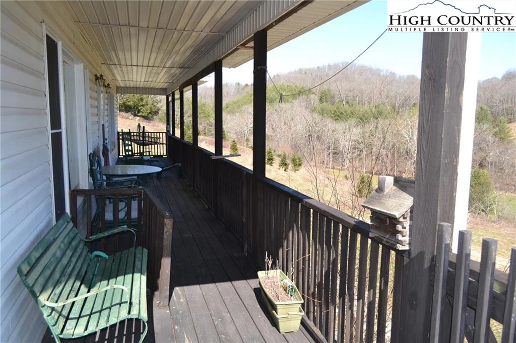 Image number 6 for the current listing