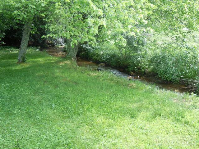 Image number 5 for the current listing