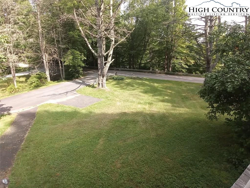Image number 20 for the current listing