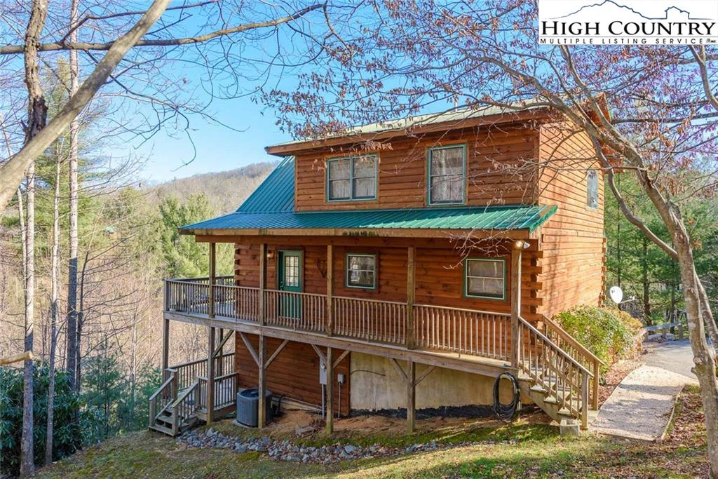 Image number 1 for the current listing