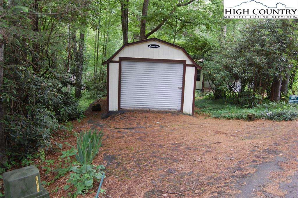 Image number 8 for the current listing