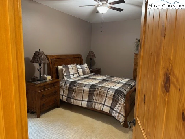Image number 6 for the current listing