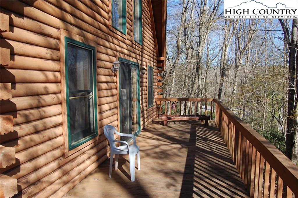 Image number 3 for the current listing