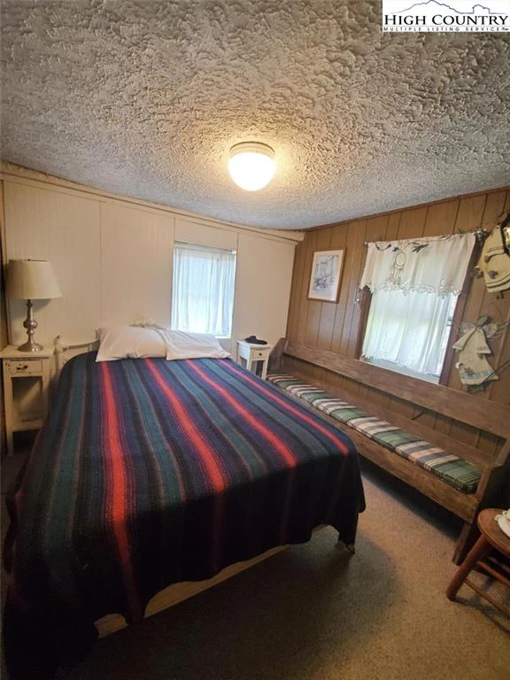 Image number 8 for the current listing