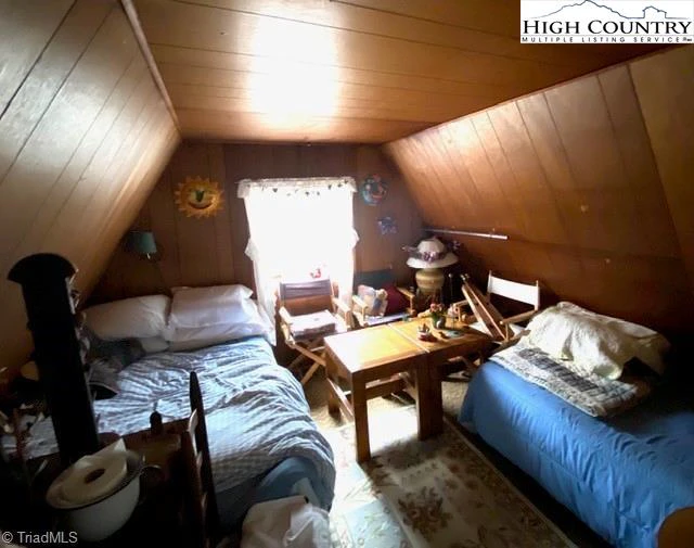Image number 3 for the current listing