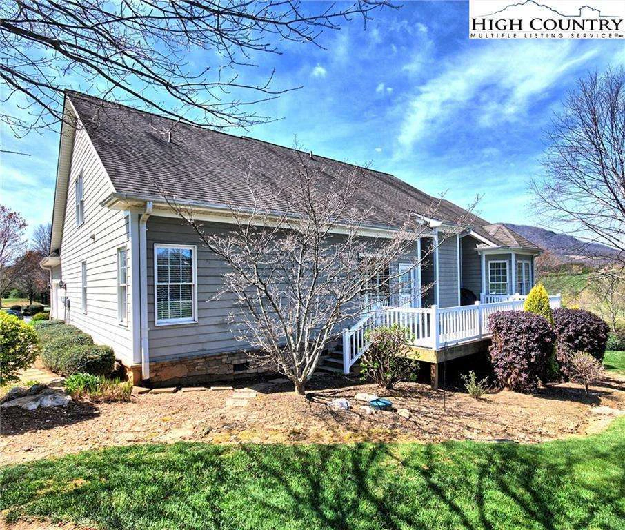 Image number 9 for the current listing