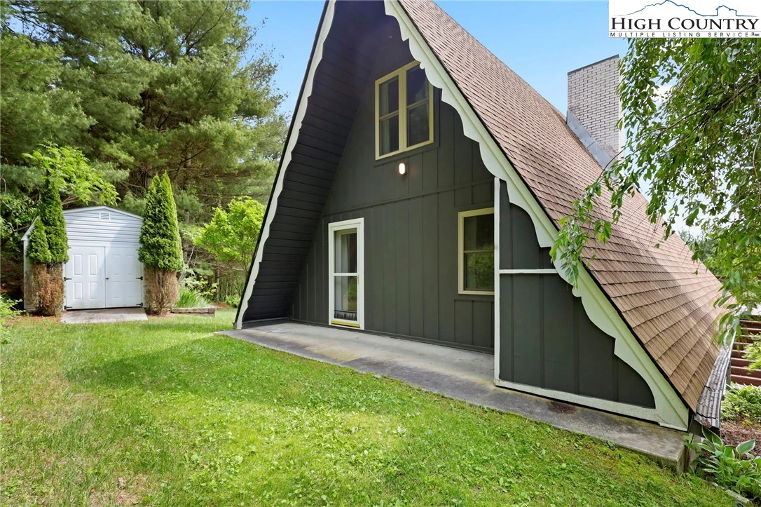 Image number 16 for the current listing