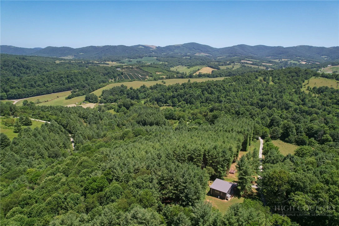 Image number 10 for the current listing