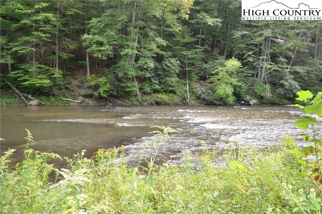 Image number 20 for the current listing