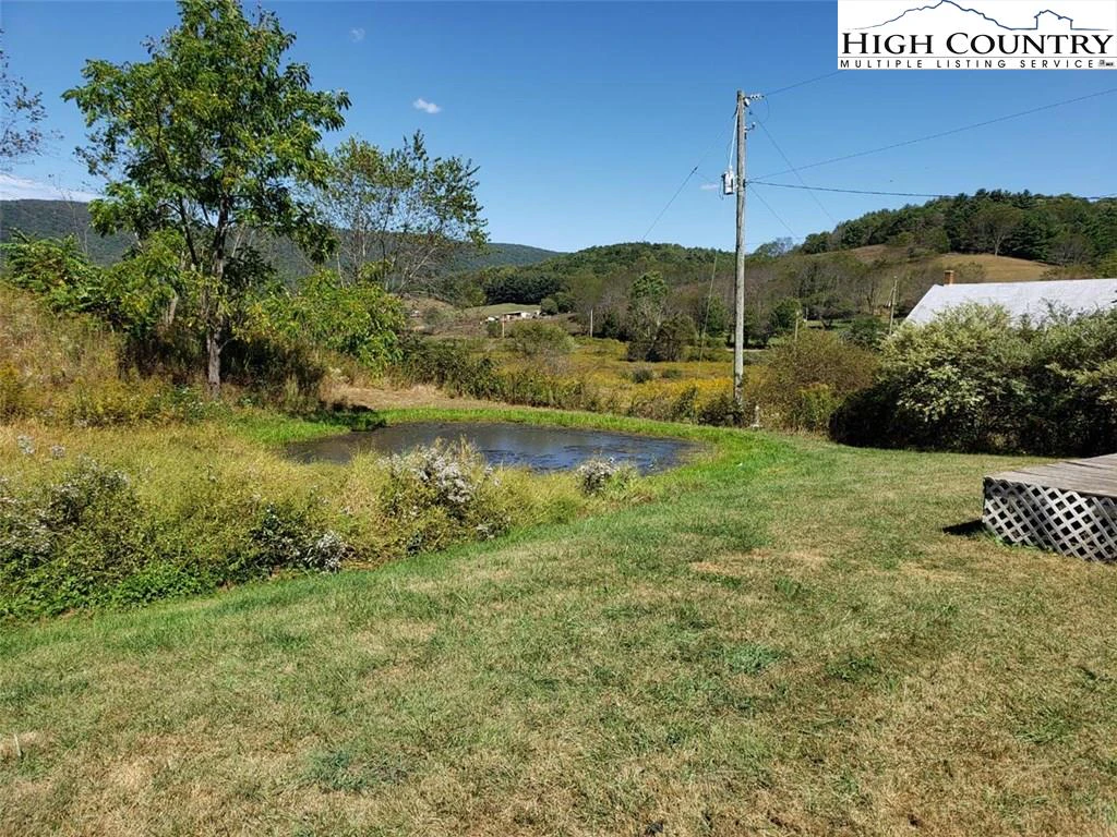 Image number 9 for the current listing