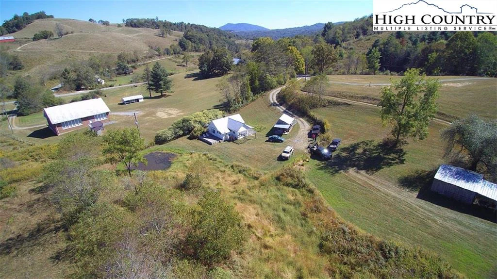 Image number 11 for the current listing