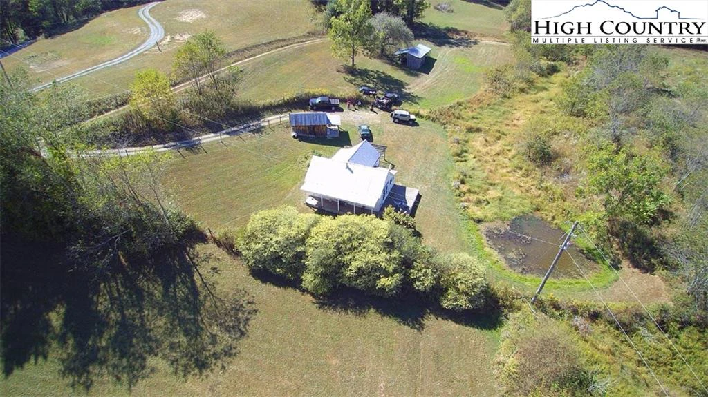 Image number 14 for the current listing