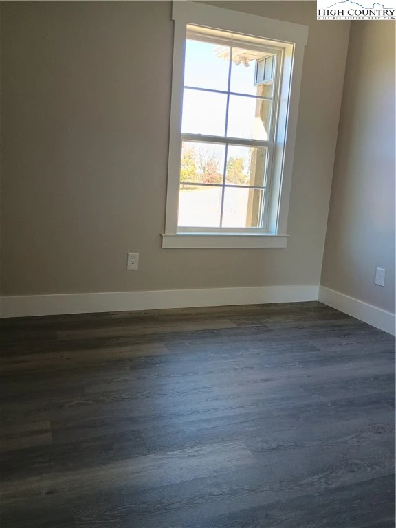 Image number 6 for the current listing