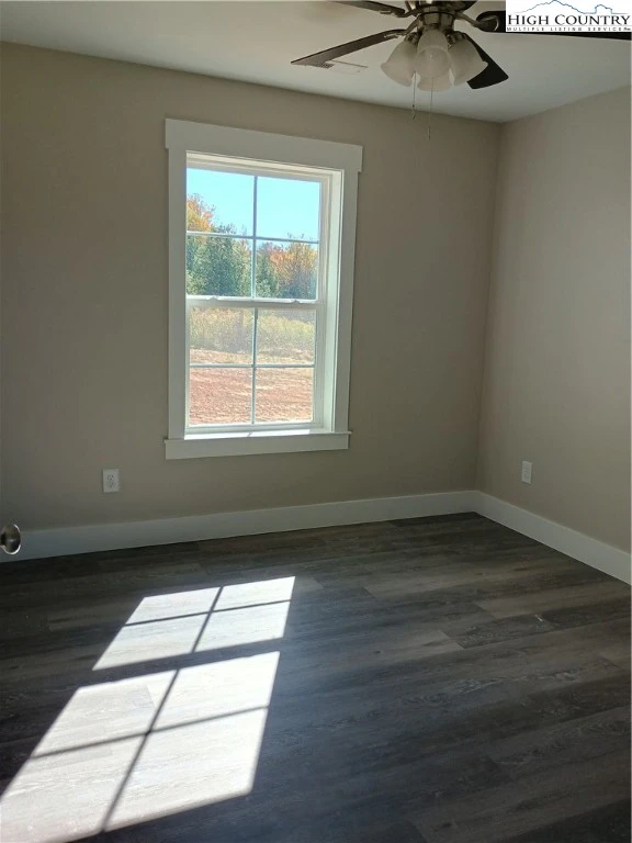 Image number 8 for the current listing