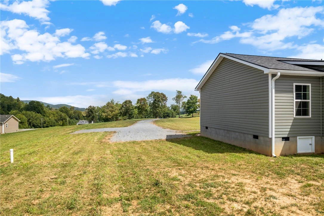 Image number 7 for the current listing
