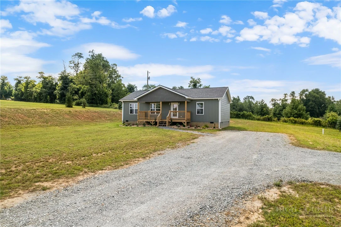 Image number 8 for the current listing