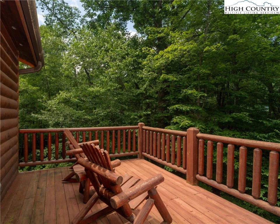 Image number 6 for the current listing
