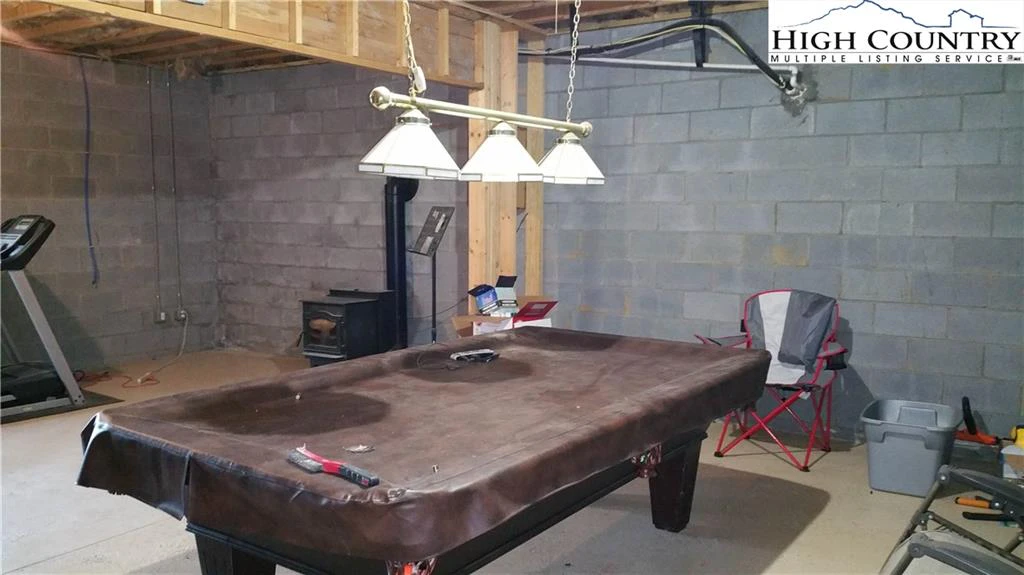 Image number 12 for the current listing