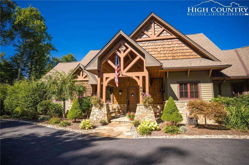 Image number 1 for the current listing