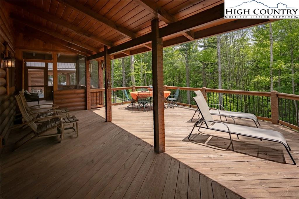 Image number 8 for the current listing