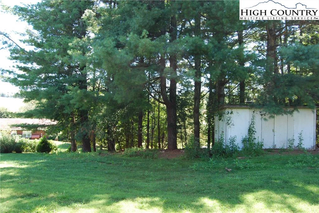 Image number 22 for the current listing