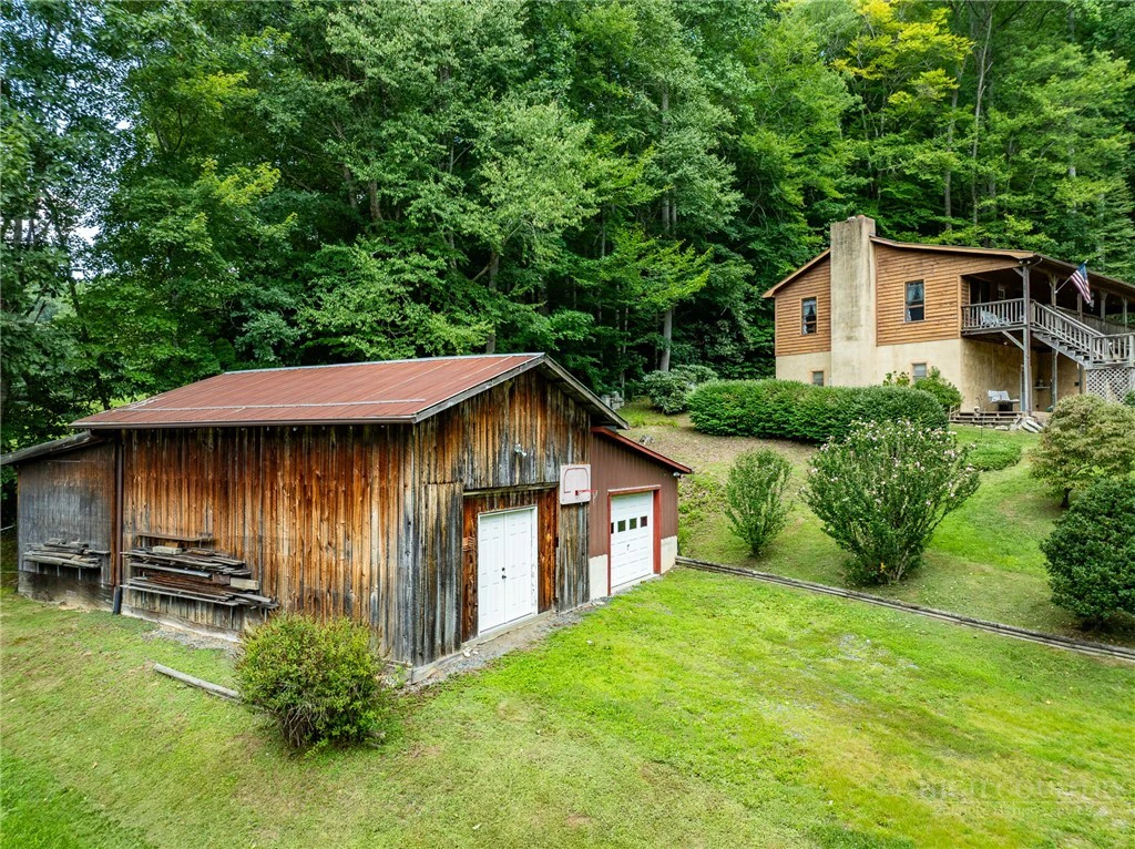 Image number 2 for the current listing