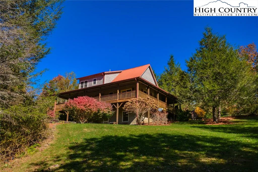 Image number 28 for the current listing