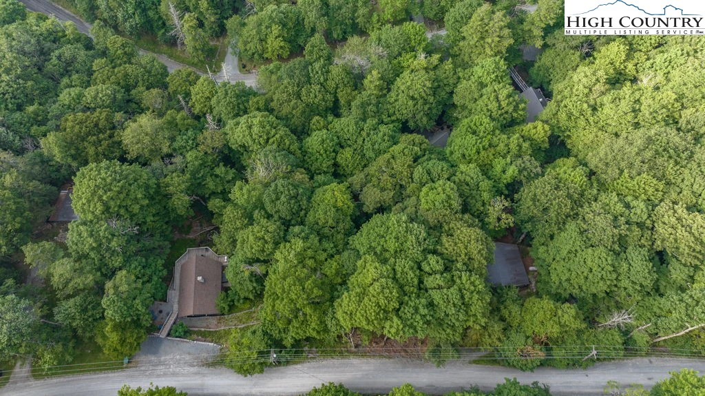 Image number 11 for the current listing