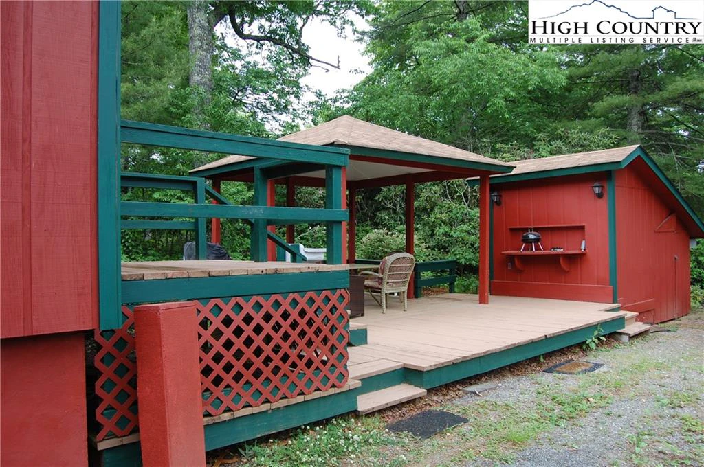 Image number 3 for the current listing