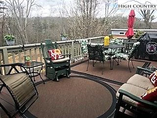 Image number 6 for the current listing