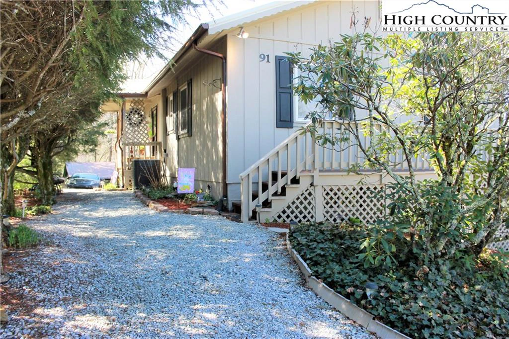 Image number 16 for the current listing