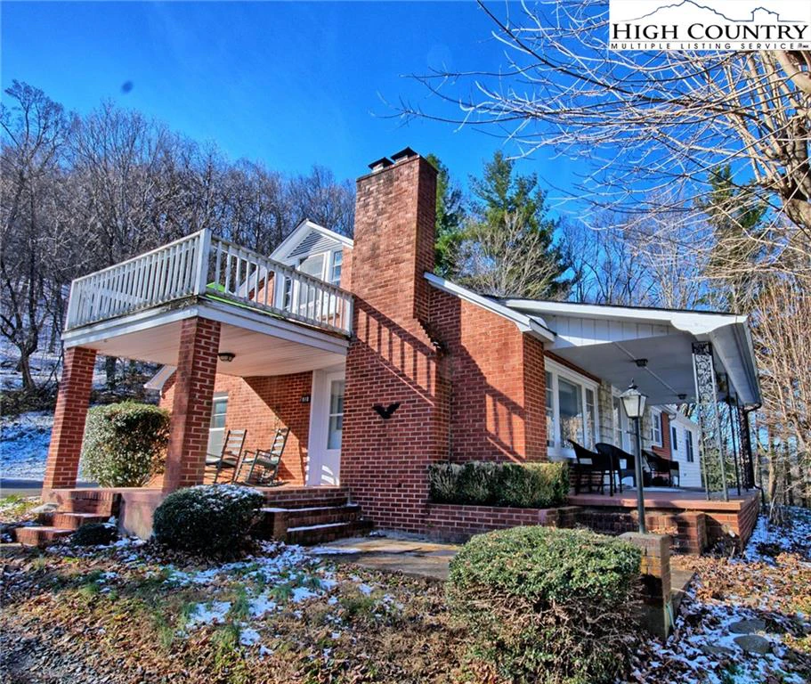 Image number 1 for the current listing