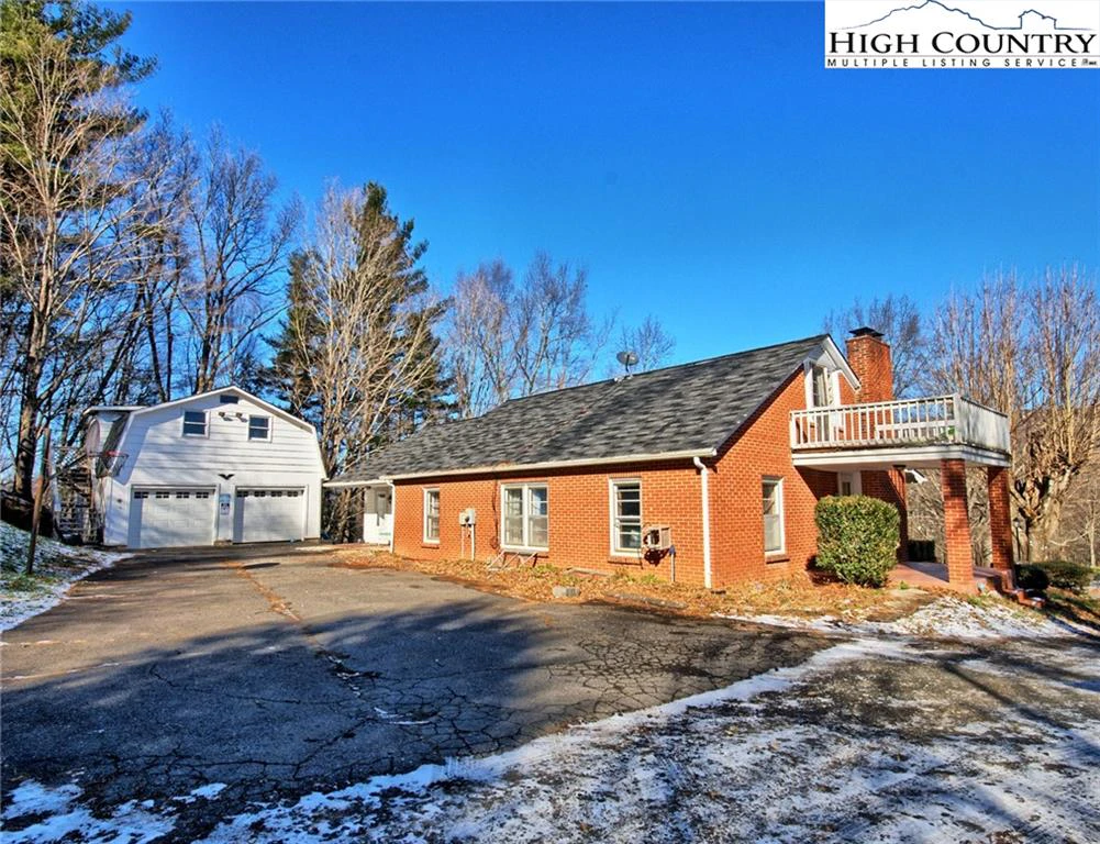 Image number 2 for the current listing