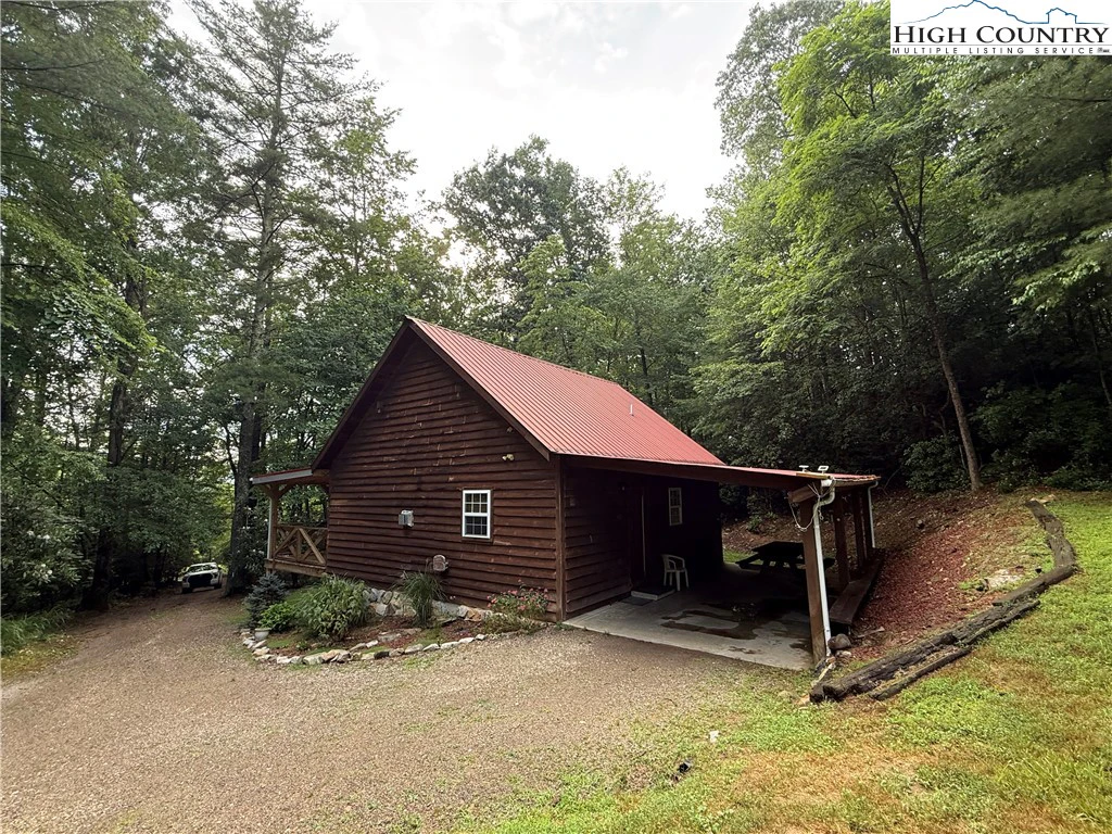 Image number 5 for the current listing
