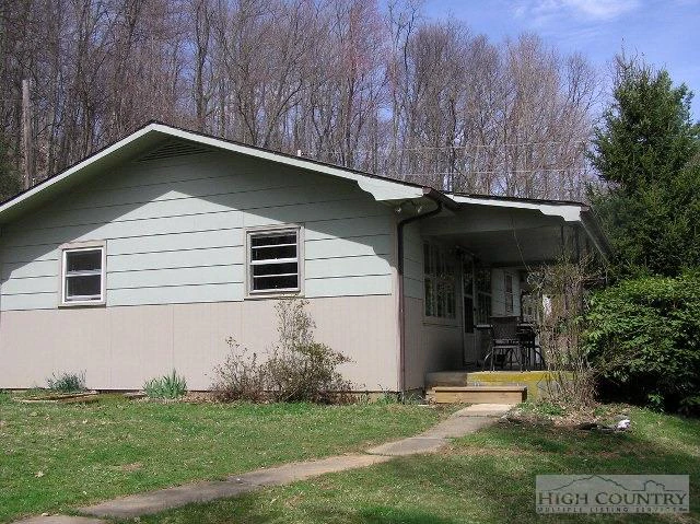 Image number 1 for the current listing