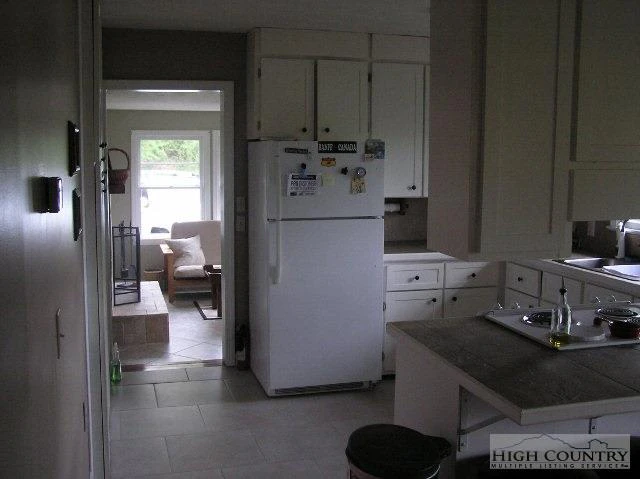 Image number 12 for the current listing