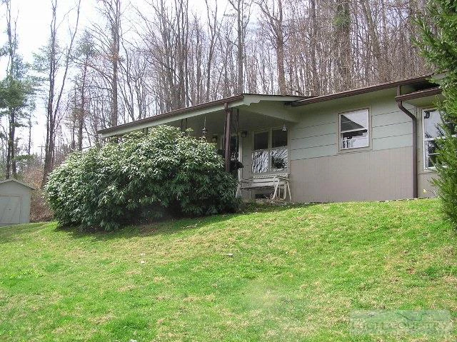 Image number 8 for the current listing