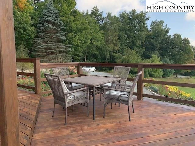 Image number 12 for the current listing