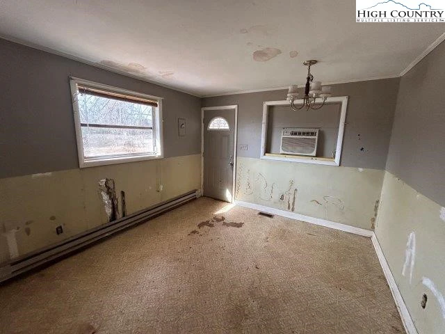 Image number 9 for the current listing