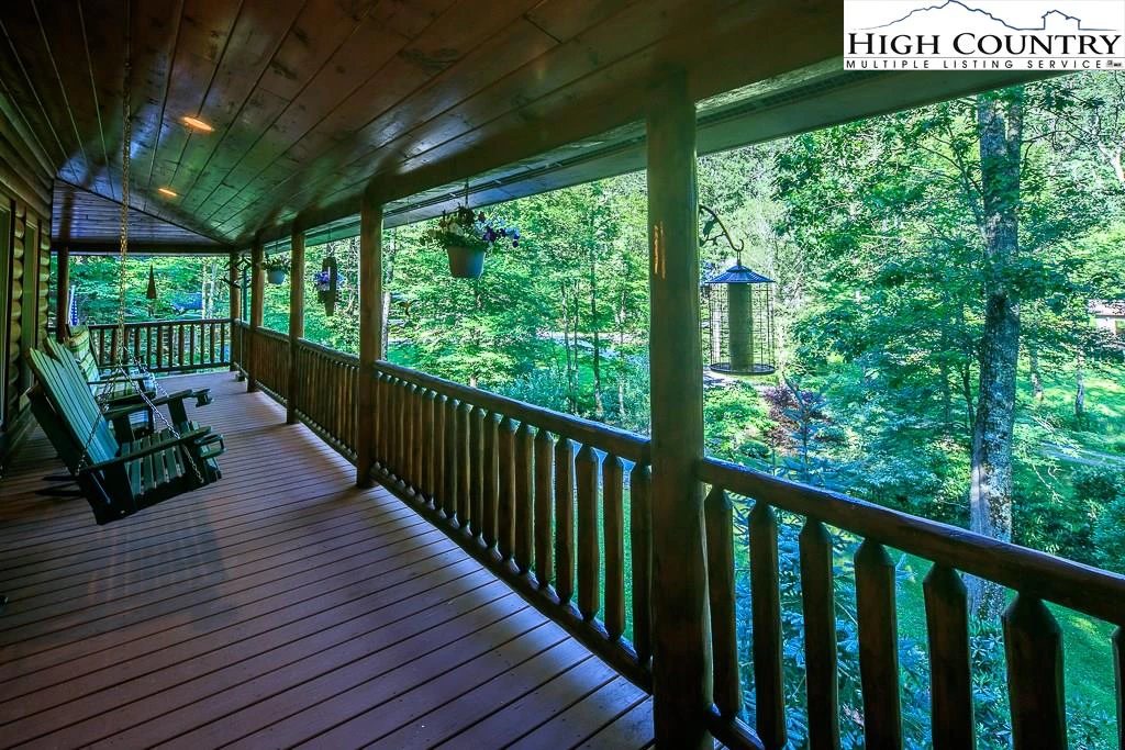 Image number 5 for the current listing