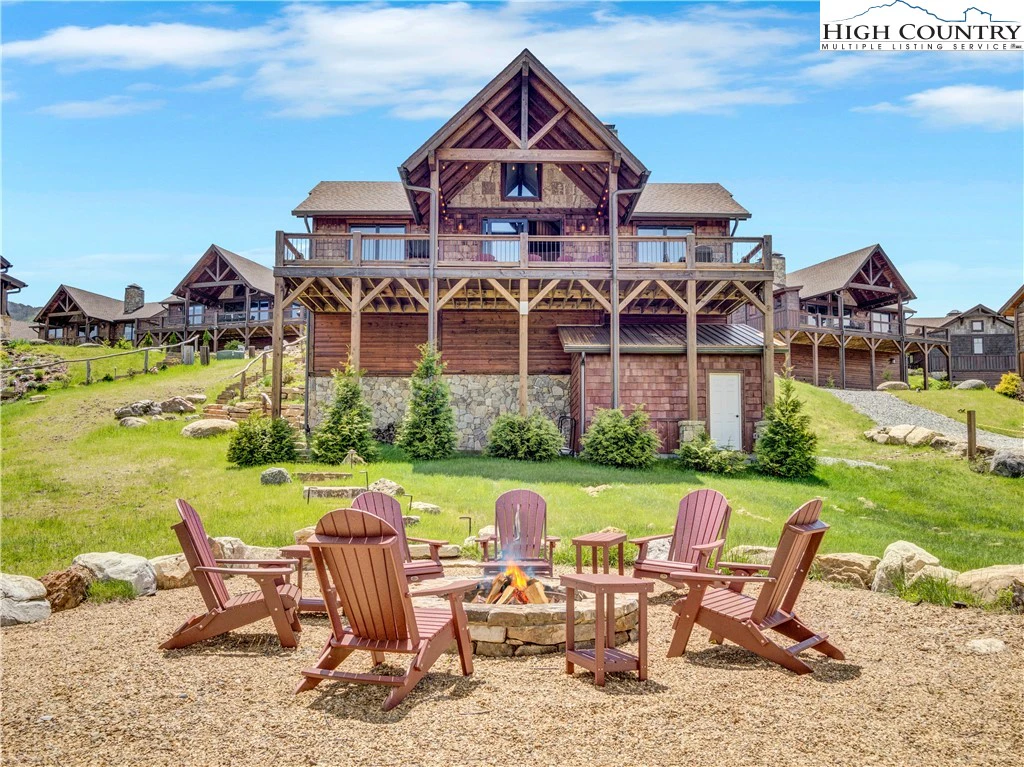 Image number 9 for the current listing