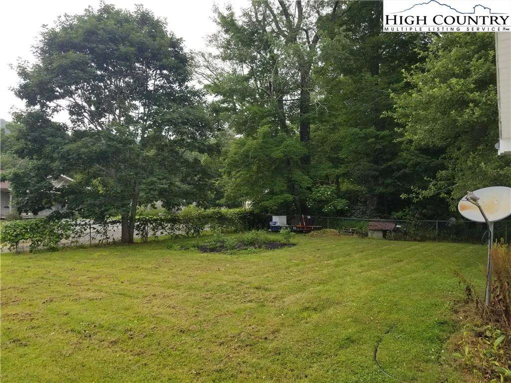 Image number 13 for the current listing