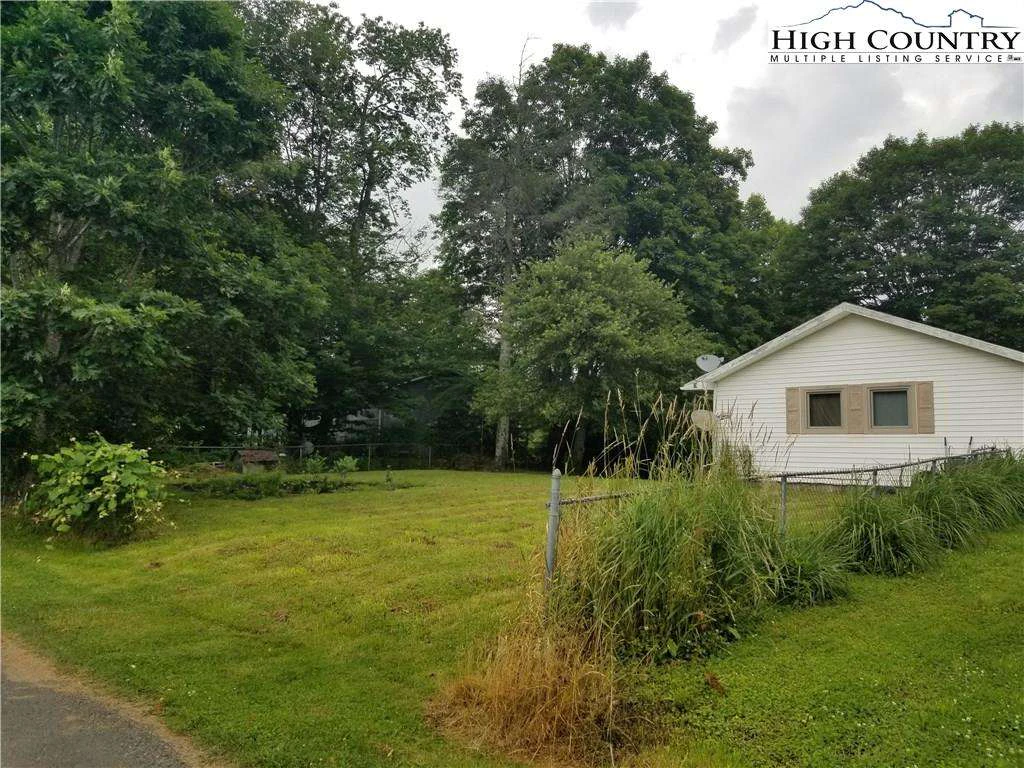 Image number 14 for the current listing