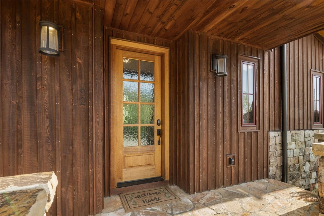 Image number 4 for the current listing