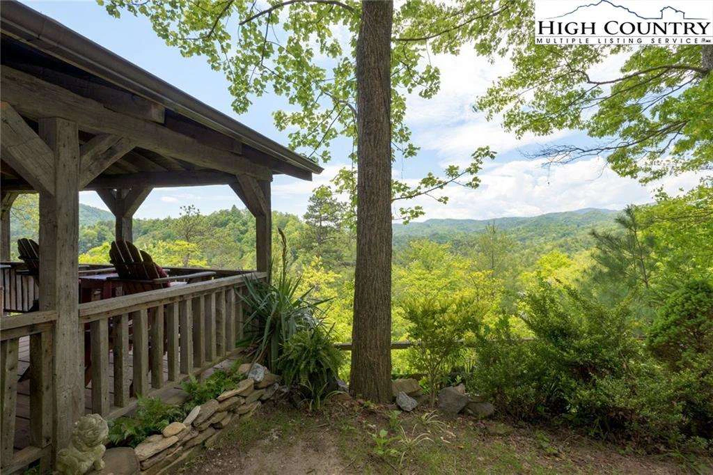 Image number 7 for the current listing