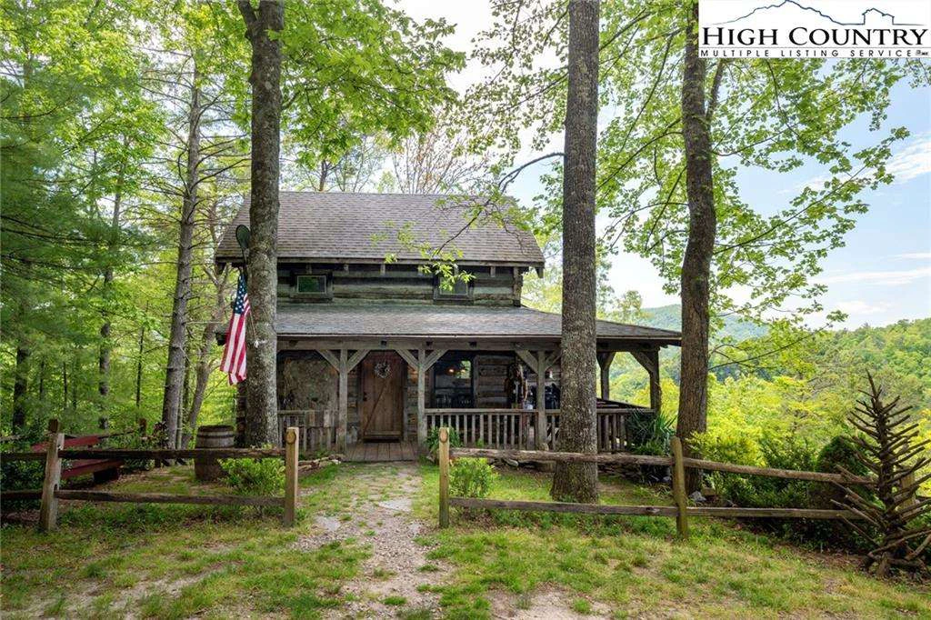 Image number 3 for the current listing