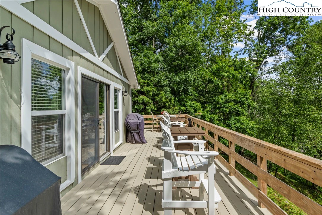 Image number 6 for the current listing