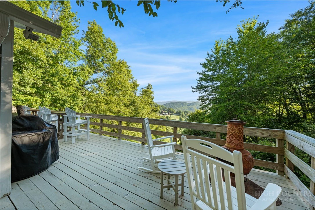 Image number 6 for the current listing