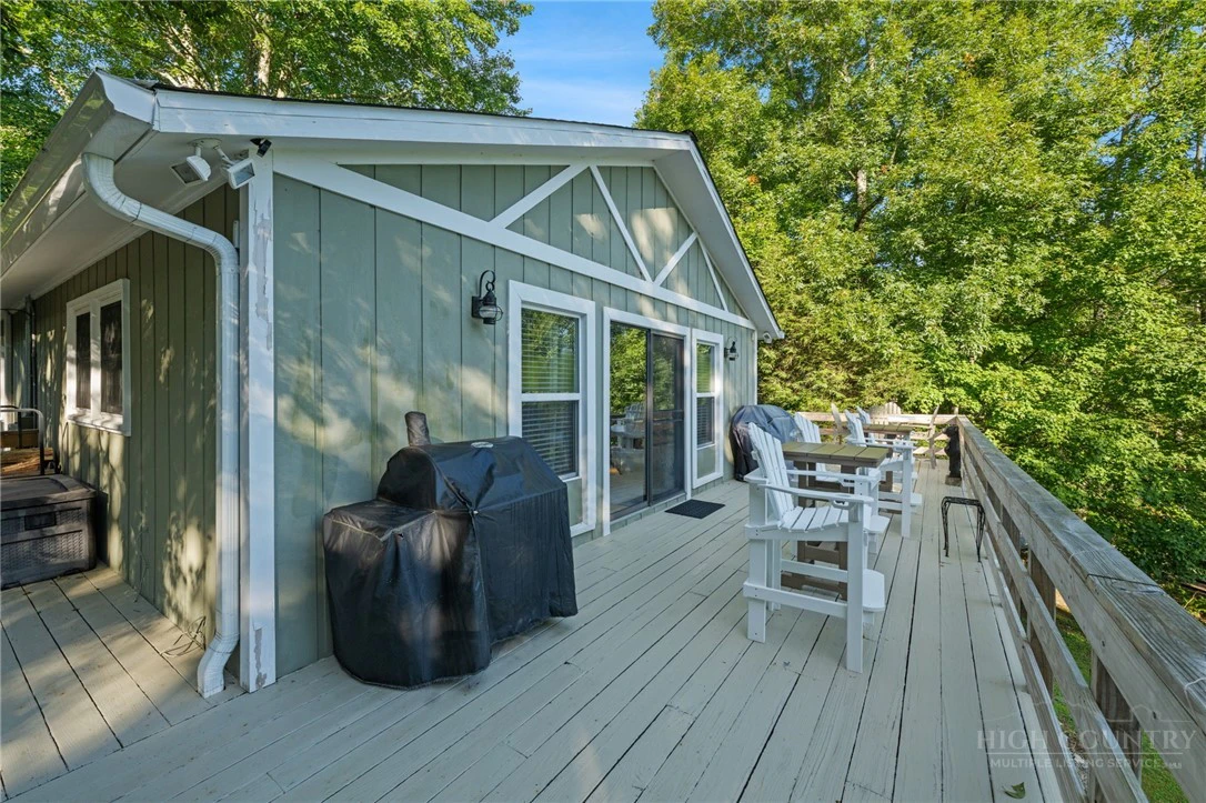 Image number 7 for the current listing