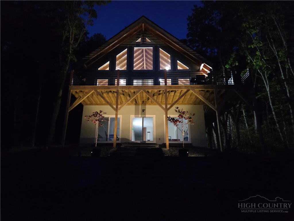 Image number 6 for the current listing